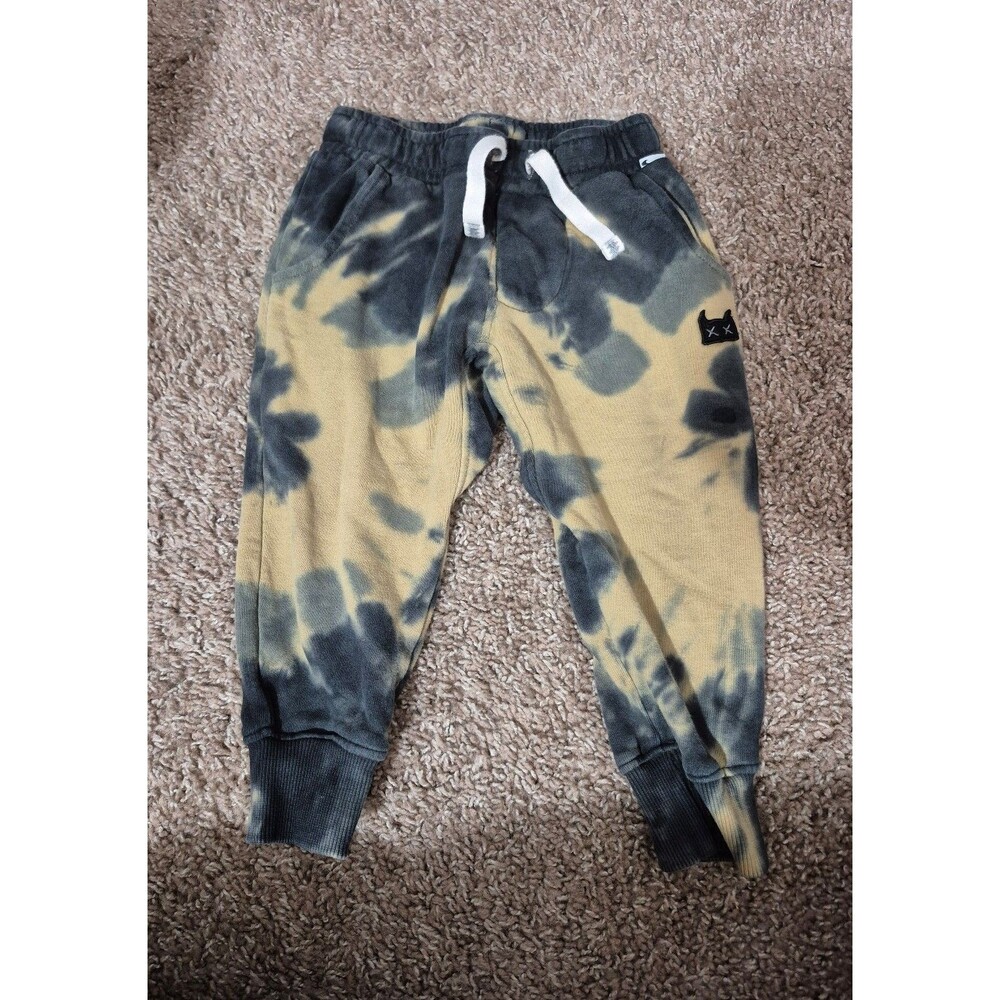 Munster boys joggers size 2